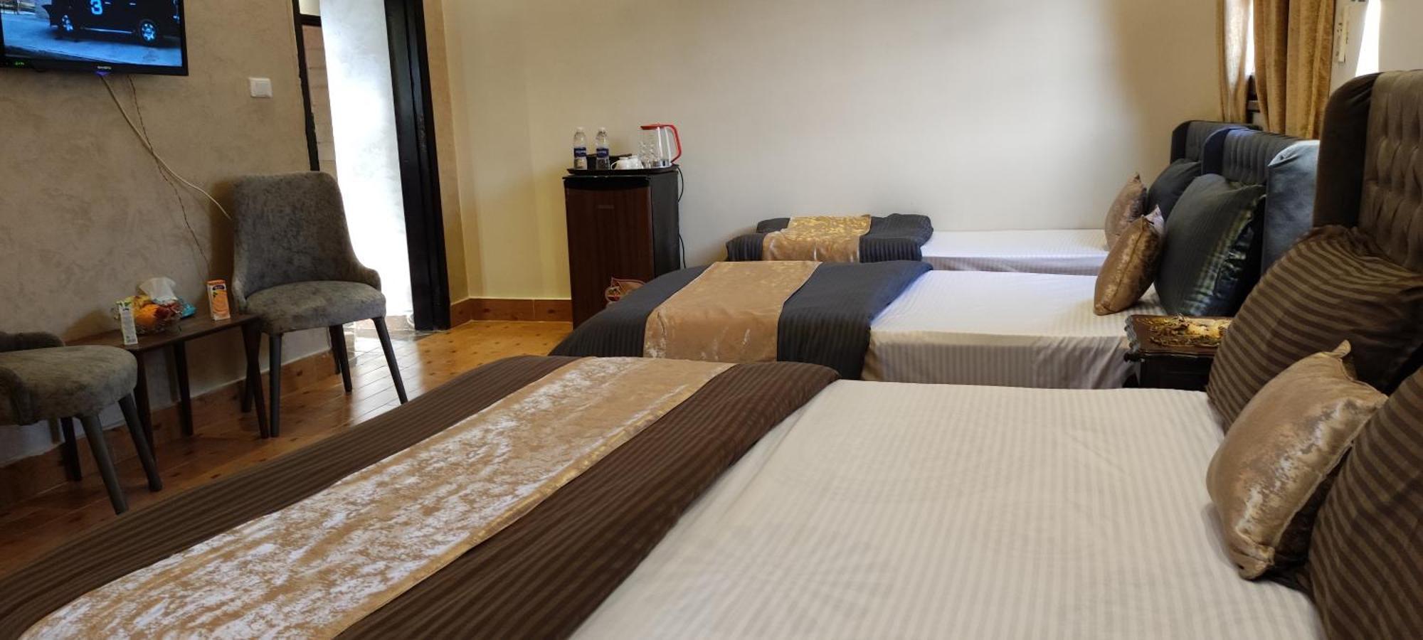 Pyramids Kingdom - Guest House Kafrat al Jabal Экстерьер фото