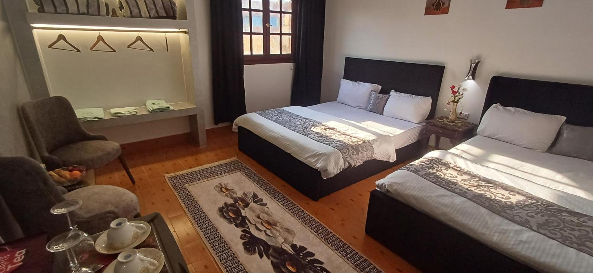 Pyramids Kingdom - Guest House Kafrat al Jabal Экстерьер фото