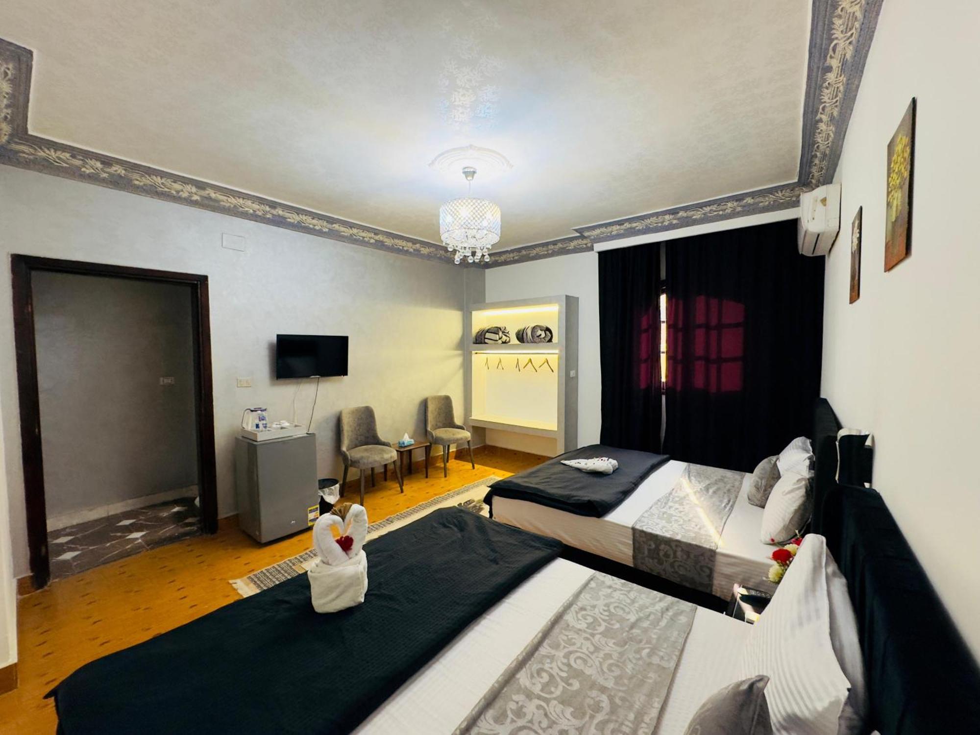 Pyramids Kingdom - Guest House Kafrat al Jabal Экстерьер фото
