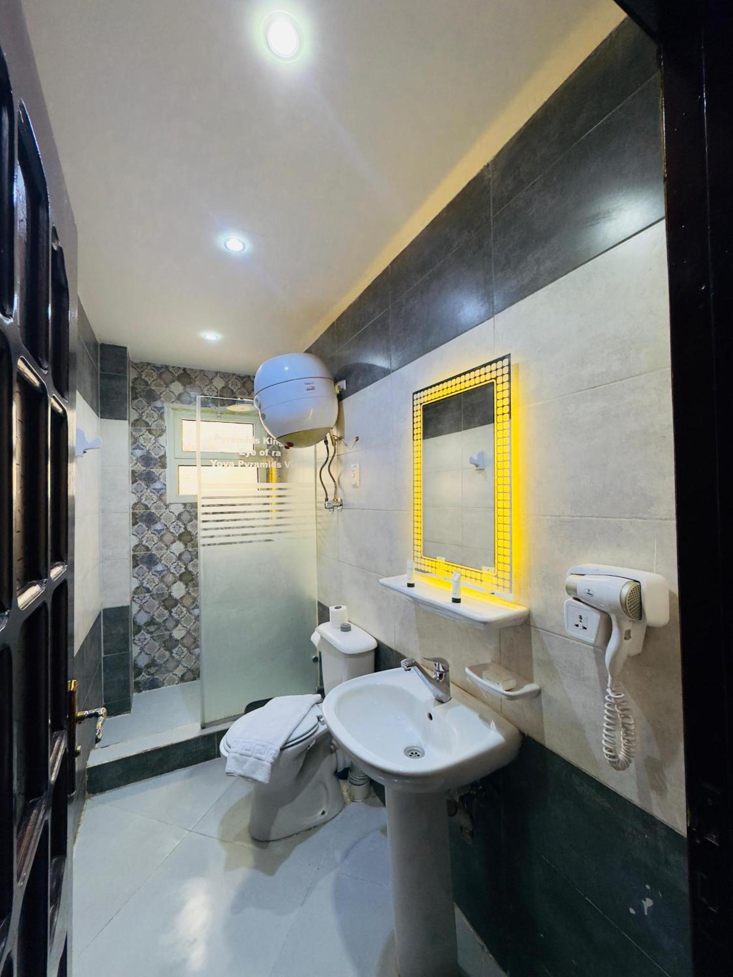 Pyramids Kingdom - Guest House Kafrat al Jabal Экстерьер фото