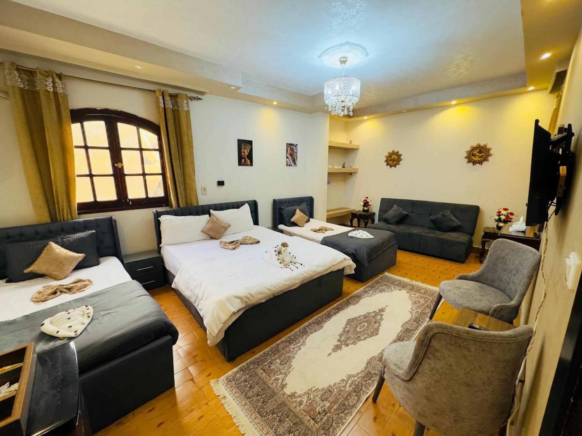 Pyramids Kingdom - Guest House Kafrat al Jabal Экстерьер фото