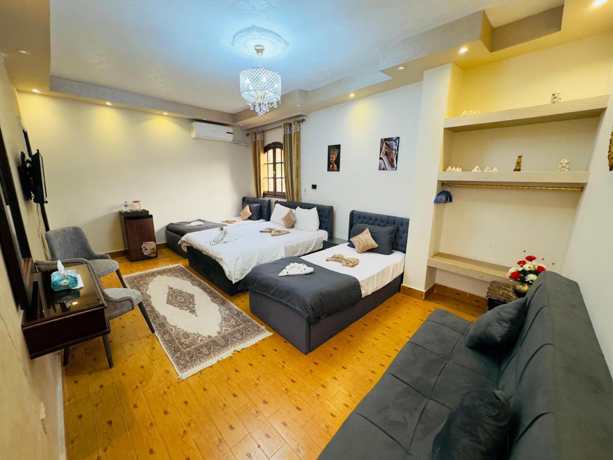 Pyramids Kingdom - Guest House Kafrat al Jabal Экстерьер фото