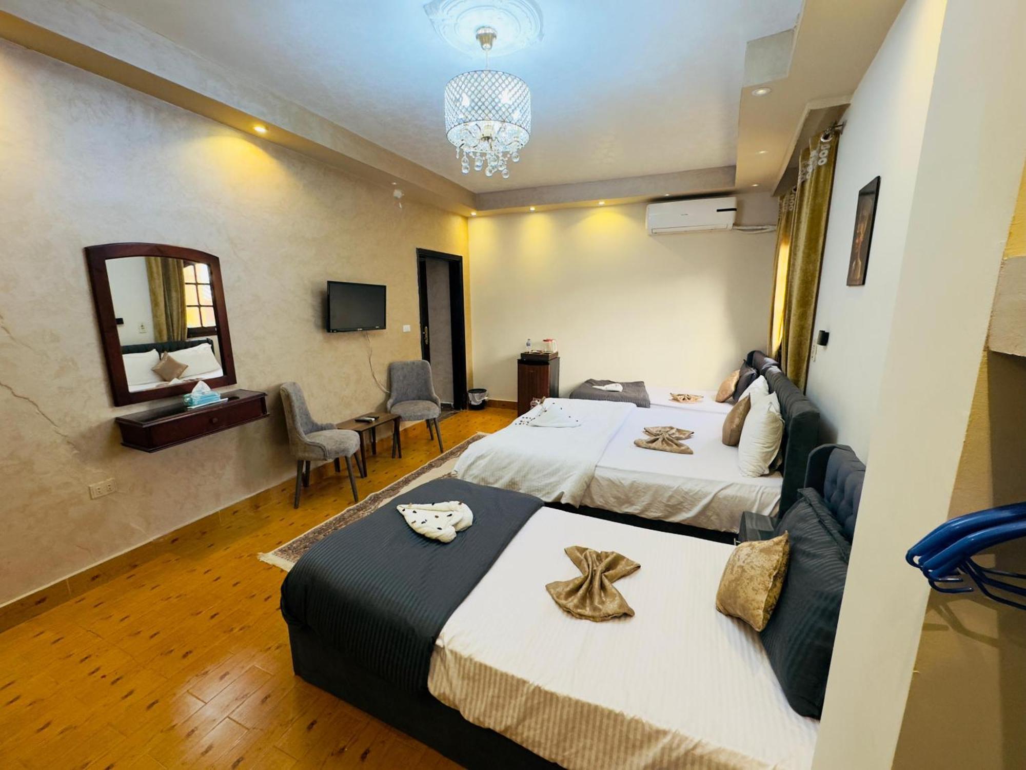 Pyramids Kingdom - Guest House Kafrat al Jabal Экстерьер фото